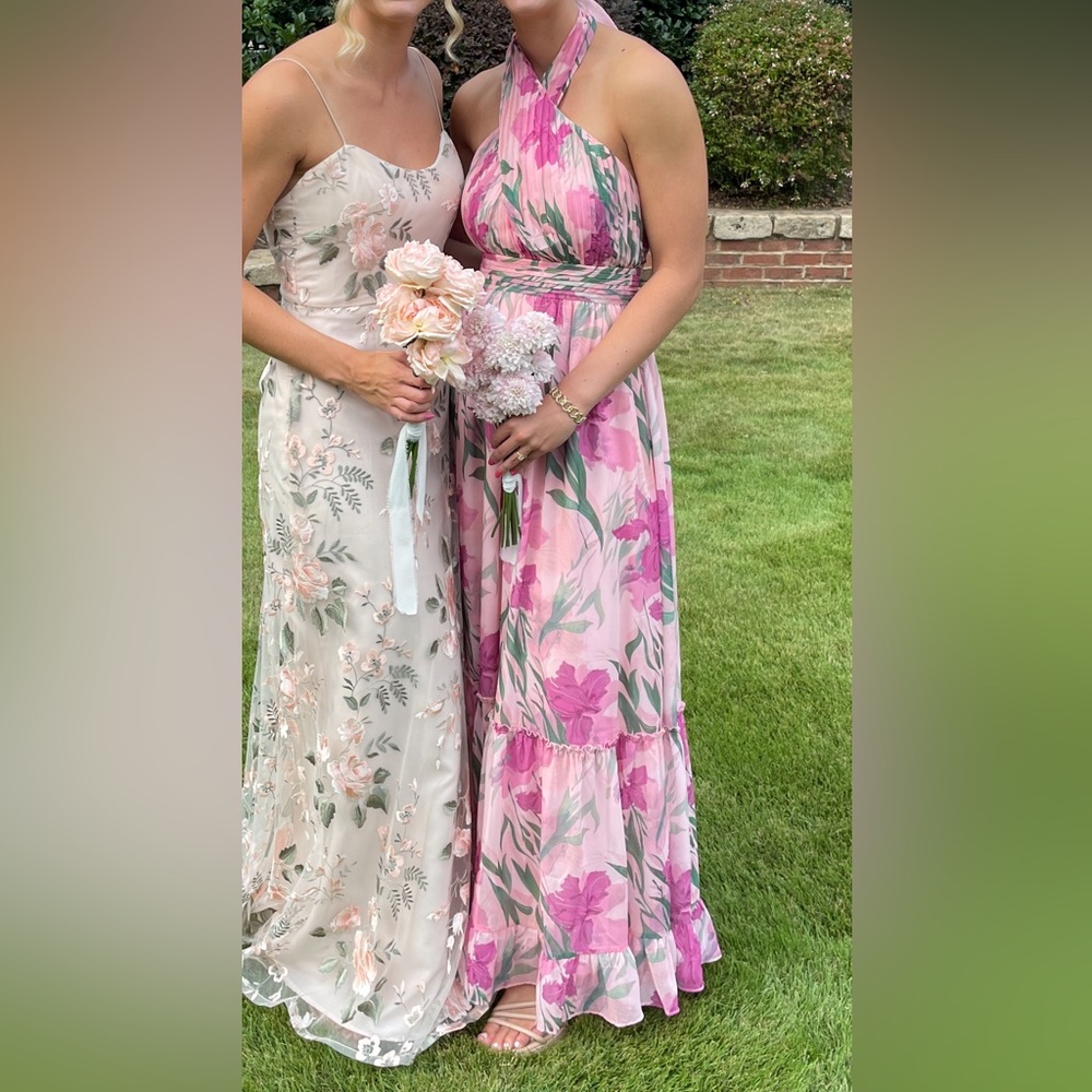 Petal & Pup Lennon Halterneck Maxi Dress Pink Floral - Picture 3 of 4